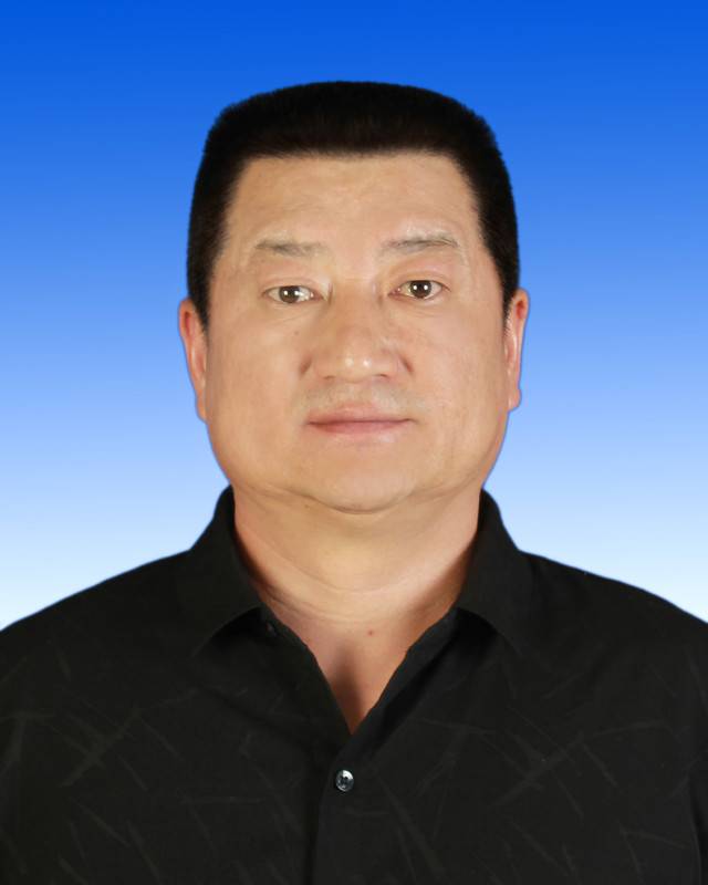 李凌青.jpg